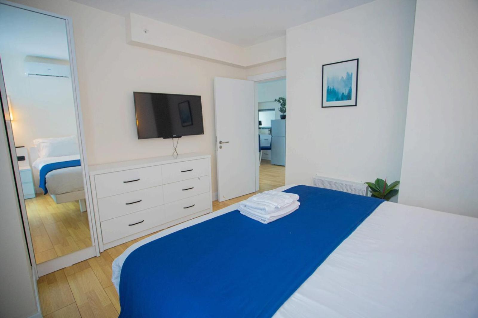 Suites Orbi City Aparthotel Batoemi Buitenkant foto