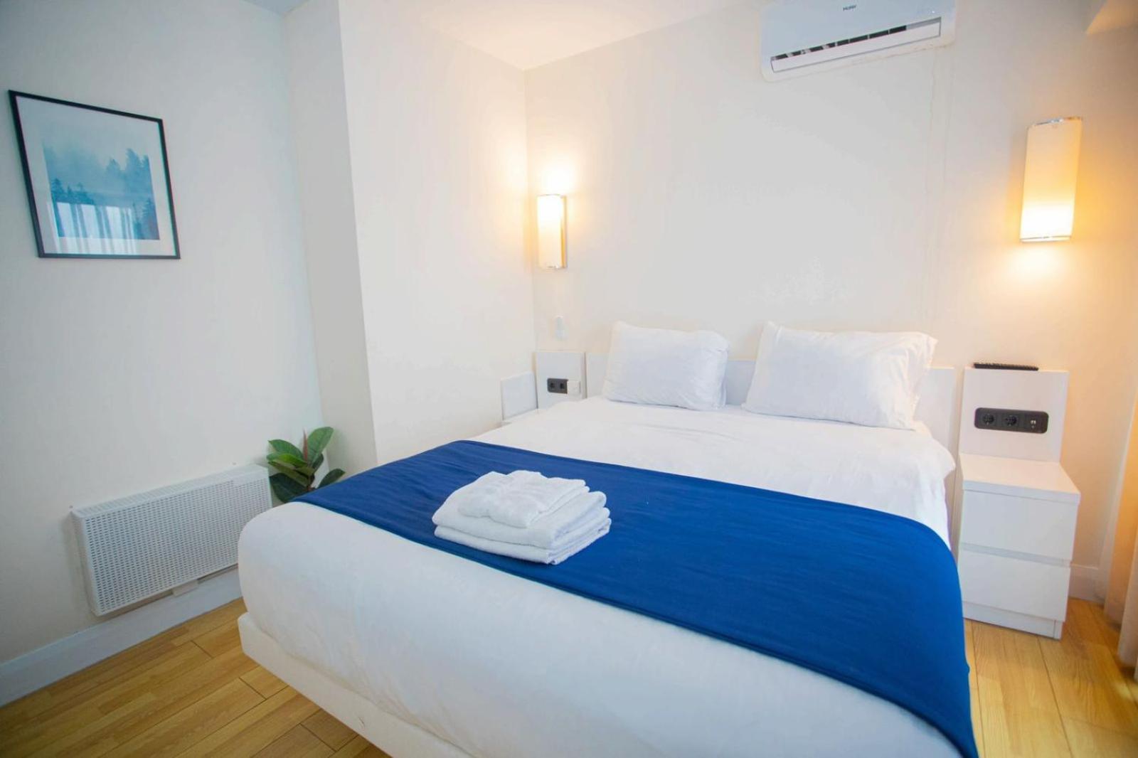Suites Orbi City Aparthotel Batoemi Buitenkant foto
