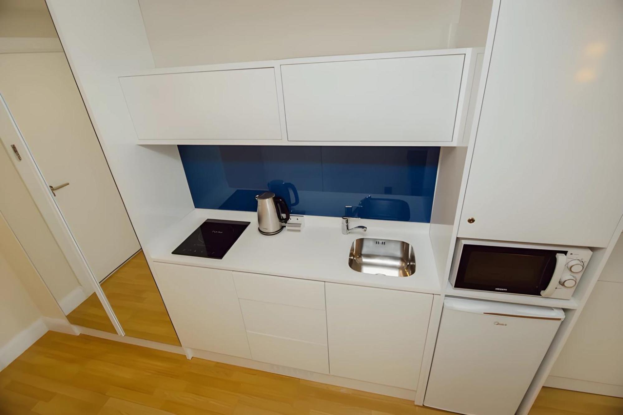 Suites Orbi City Aparthotel Batoemi Buitenkant foto